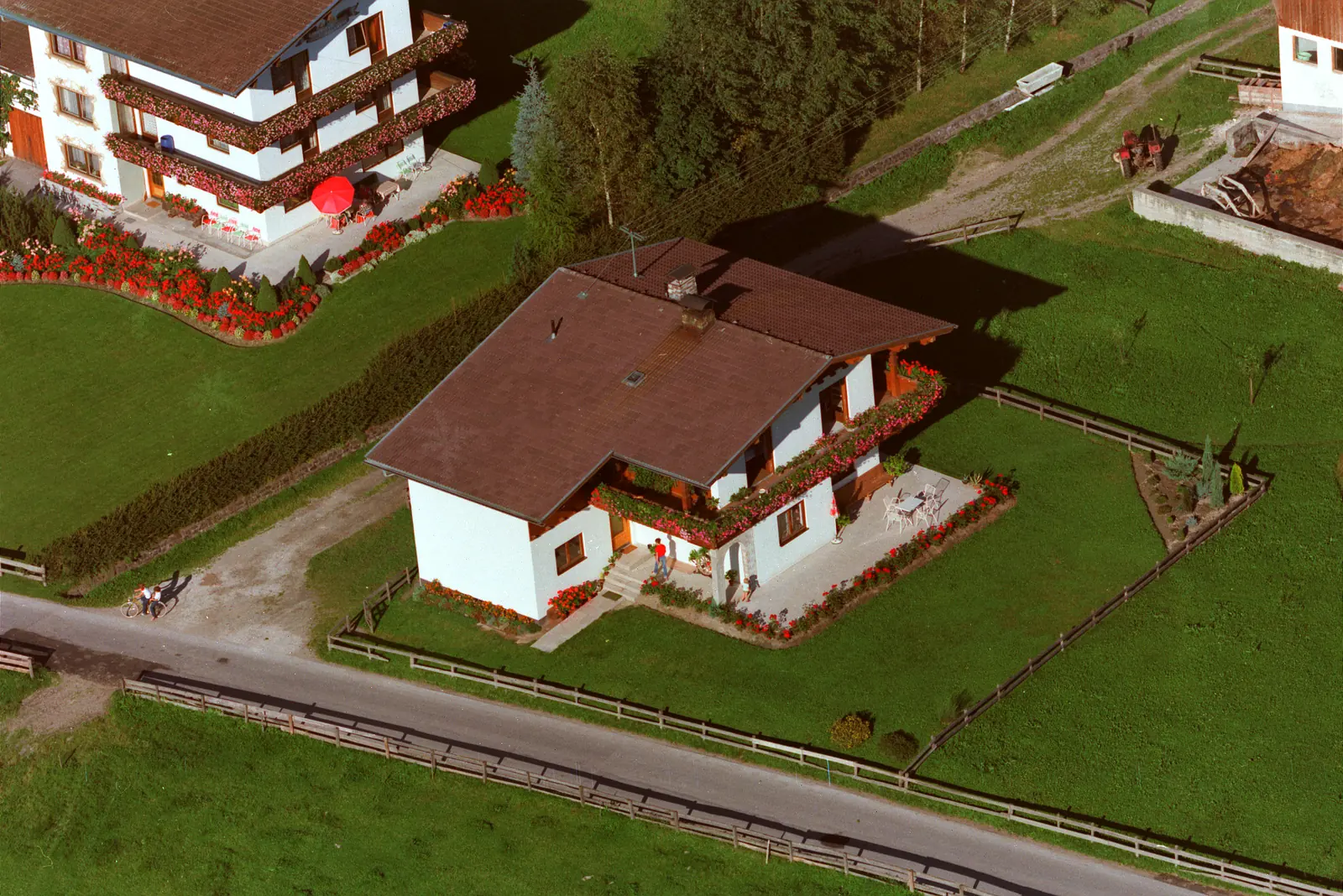 Schrägluftbild Ernst Regina Pfister