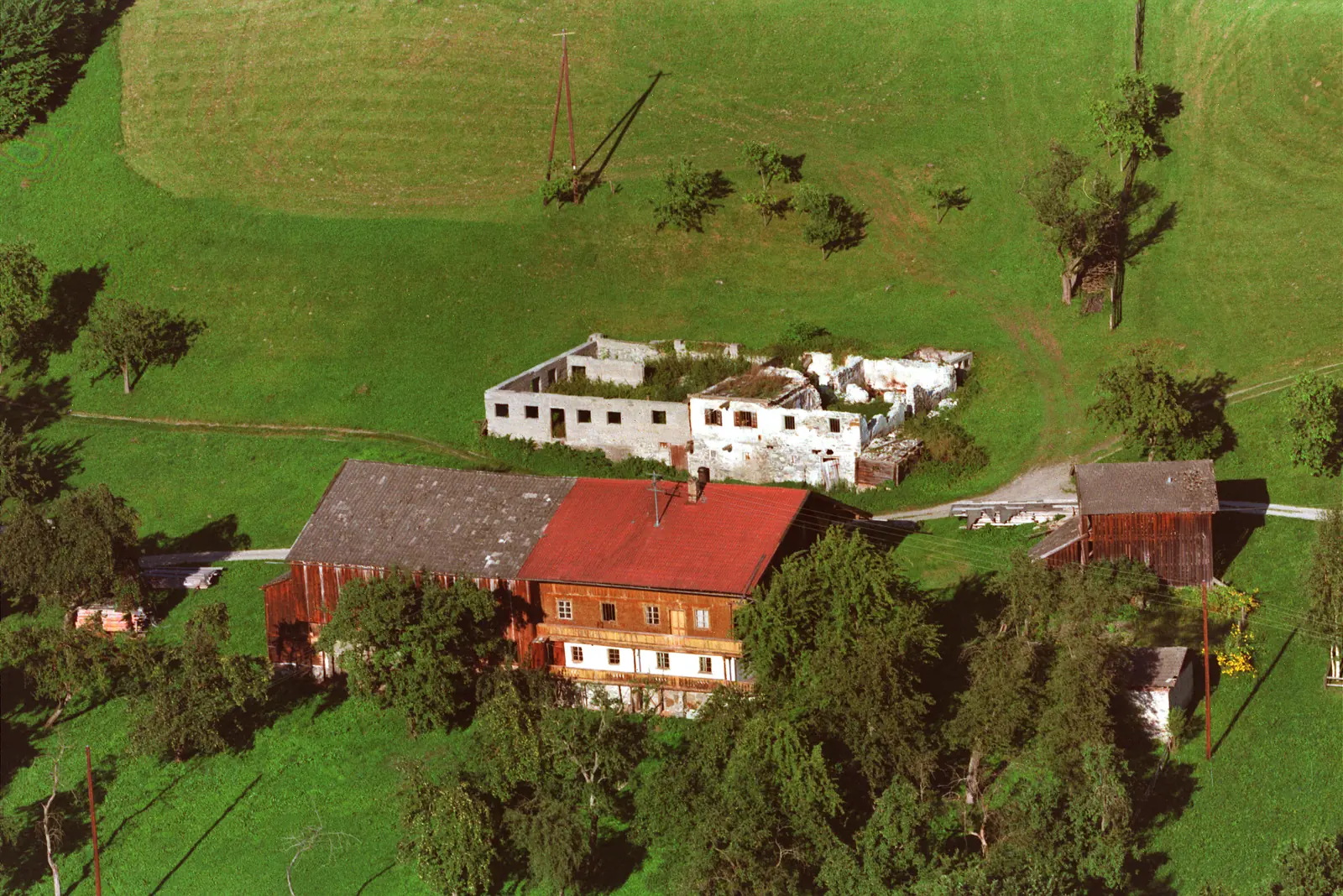 Schrägluftbild Unter- und Obersauluag